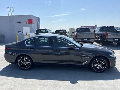 Used 2023 BMW 530e w/ Premium Package RWD image 6
