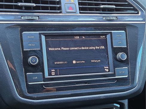 Used 2019 Volkswagen Tiguan S w/ Driver Assistance Package image 27