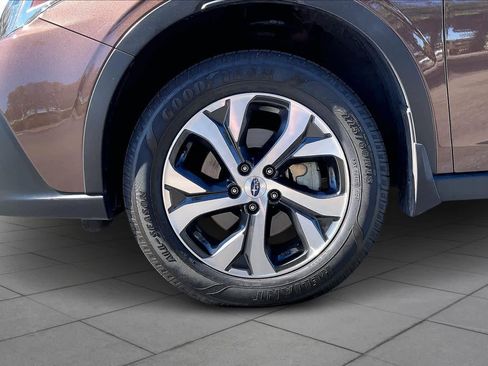 Used 2021 Subaru Outback Limited w/ Popular Package #2 image 10