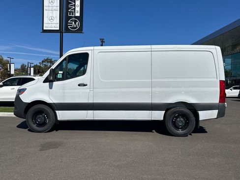 New 2025 Mercedes-Benz Sprinter 2500 image 6