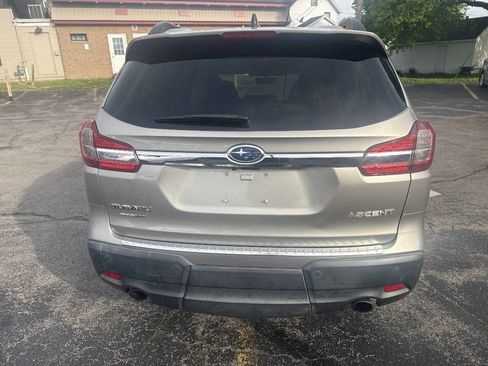 Used 2019 Subaru Ascent Premium w/ Popular Package #3 AWD/4WD image 9