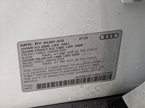 Used 2024 Audi Q5 e Premium Plus image 14