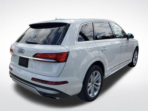 Used 2025 Audi Q7 3.0T Premium Plus AWD/4WD image 4