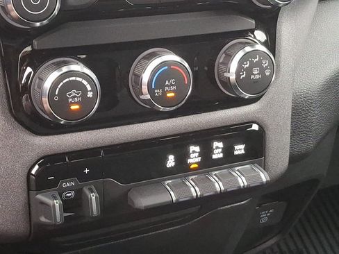 Certified 2026 RAM 1500 Warlock AWD/4WD image 15