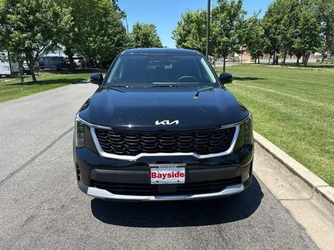 New 2026 Kia Sorento LX FWD image 4