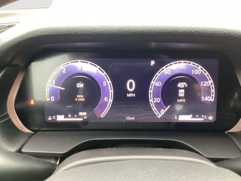 New 2026 Jeep Grand Cherokee Altitude image 17