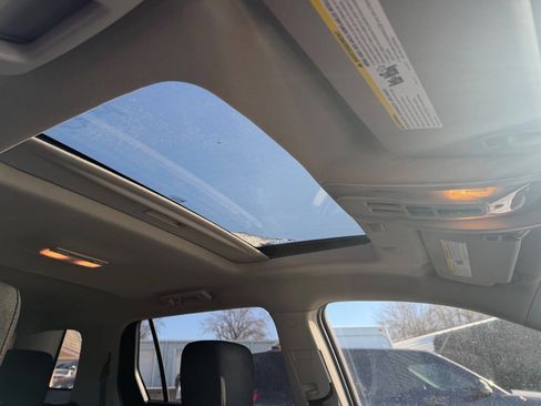 Used 2017 GMC Terrain SLE w/ Convenience Package image 19