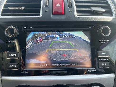 Used 2017 Subaru Crosstrek 2.0i Premium image 17