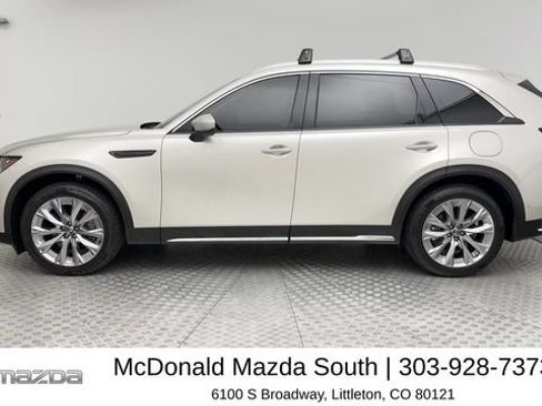 Used 2024 MAZDA CX-90 3.3 Turbo w/ Premium Package AWD/4WD image 5