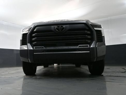 Used 2025 Toyota Tundra SR5 w/ SR5 Convenience Package AWD/4WD image 19