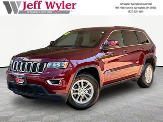 Used 2018 Jeep Grand Cherokee Laredo AWD/4WD video 1