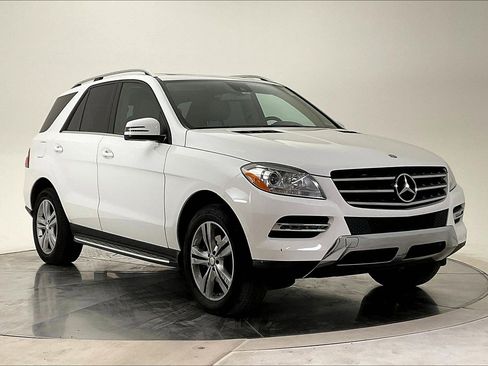 Used 2015 Mercedes-Benz ML 350 4MATIC image 2