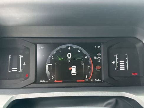 Used 2025 Toyota 4Runner SR5 image 6