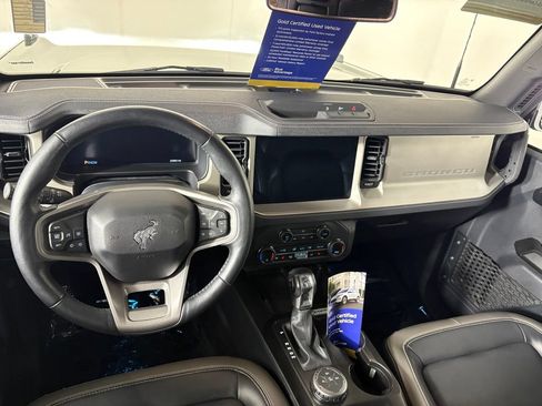 Certified 2025 Ford Bronco Outer Banks AWD/4WD image 26
