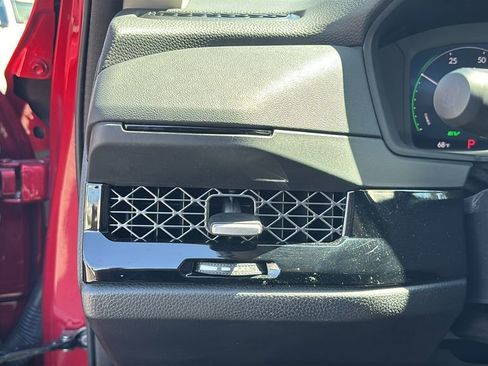 Used 2023 Honda Accord Touring image 15