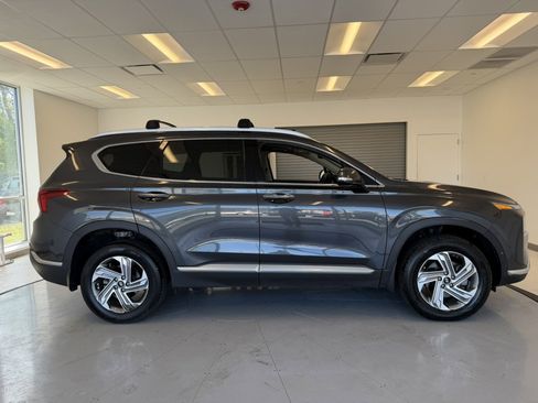 Used 2022 Hyundai Santa Fe SEL w/ Convenience + Premium Package AWD/4WD image 46