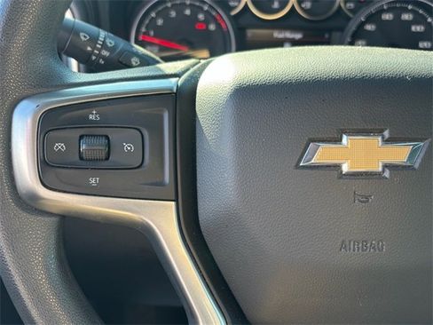 Used 2020 Chevrolet Silverado 1500 LT image 16
