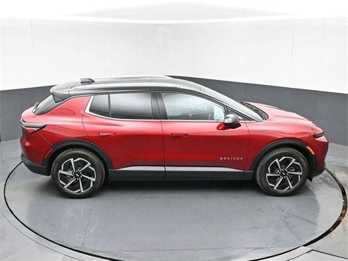 New 2026 Chevrolet Equinox EV LT image 46