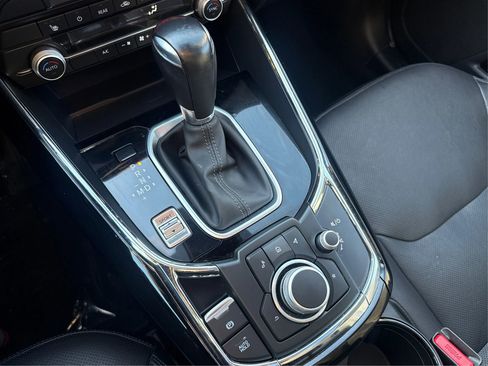 Used 2023 MAZDA CX-9 Touring image 14