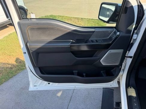 Used 2022 Ford F150 Platinum w/ Equipment Group 701A High AWD/4WD image 9