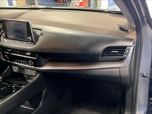 Certified 2023 Nissan Rogue SV AWD/4WD image 13