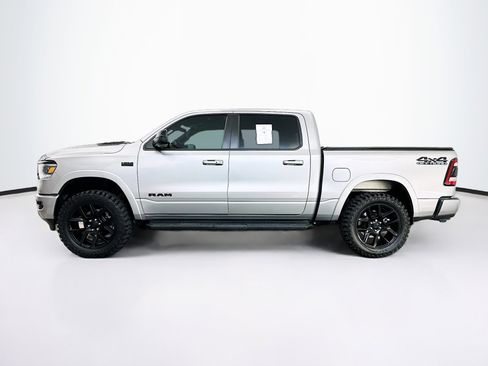 Used 2022 RAM 1500 Laramie AWD/4WD image 4