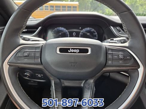 Used 2024 Jeep Grand Cherokee L Limited w/ Luxury Tech Group II AWD/4WD image 26