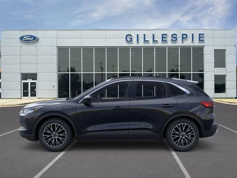 New 2024 Ford Escape SE image 3