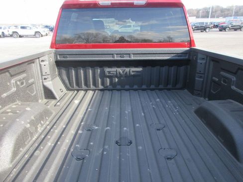 New 2026 GMC Sierra 2500 SLT image 7