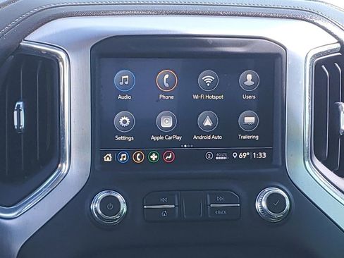 Used 2020 GMC Sierra 1500 SLE w/ SLE Value Package image 27