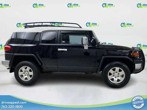 Used 2010 Toyota FJ Cruiser 4WD image 4