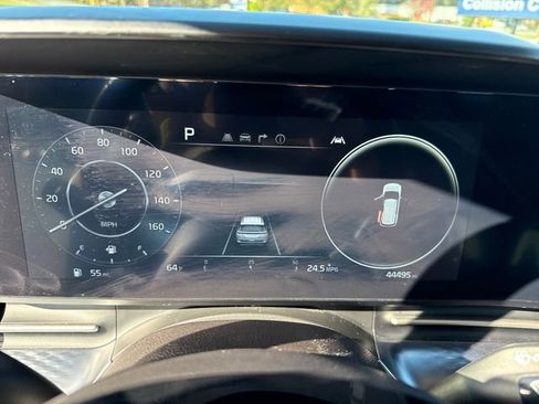 Certified 2024 Kia Carnival SX Prestige image 15