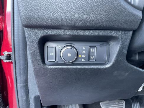 Used 2025 Ford Ranger Lariat image 17