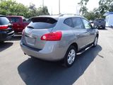 Used 2013 Nissan Rogue SV w/ Premium Pkg image 5
