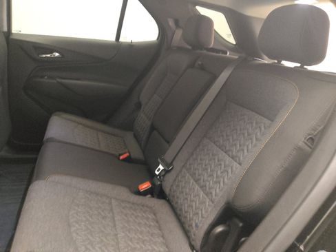 Used 2024 Chevrolet Equinox LT w/ LPO, Floor Liner Package FWD image 18