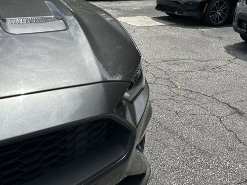 Used 2020 Ford Mustang Coupe RWD image 14