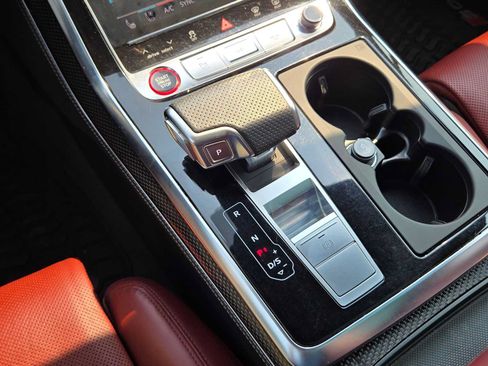 Used 2023 Audi SQ7 Prestige AWD/4WD image 37