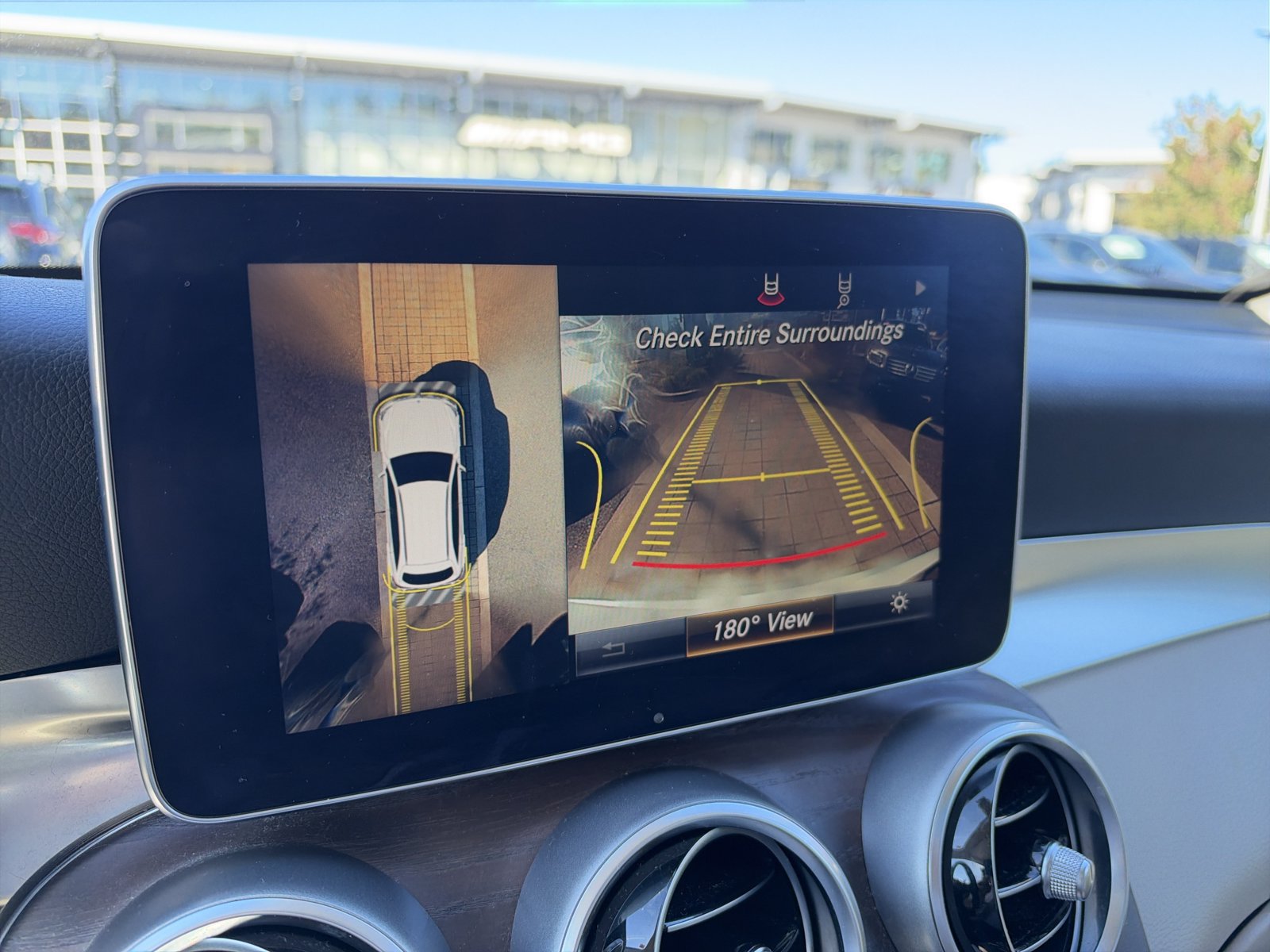 Used 2018 Mercedes-Benz GLC 300 4MATIC image 19