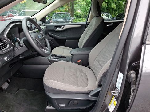Used 2020 Ford Escape SE FWD image 15