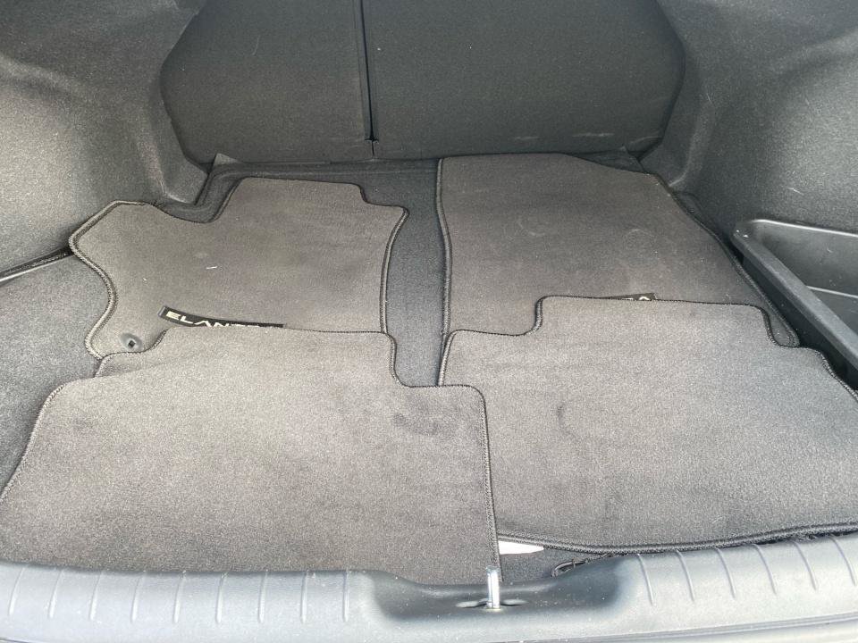 Used 2024 Hyundai Elantra SEL w/ Convenience Package FWD image 19