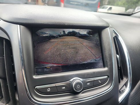 Used 2019 Chevrolet Cruze LS w/ LS Convenience Package FWD image 53