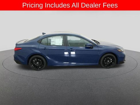 New 2026 Toyota Camry SE FWD image 11