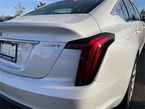 Certified 2022 Cadillac CT5 Luxury w/ Sun And Sound Package image 5