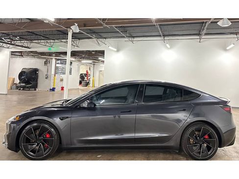 Used 2024 Tesla Model 3 Performance AWD/4WD image 9