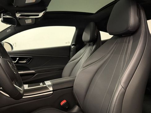 Certified 2026 Mercedes-Benz CLE 300 4MATIC Coupe image 21