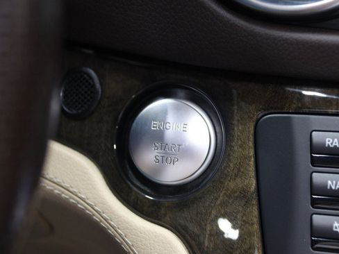 Used 2015 Mercedes-Benz SL 400 image 60