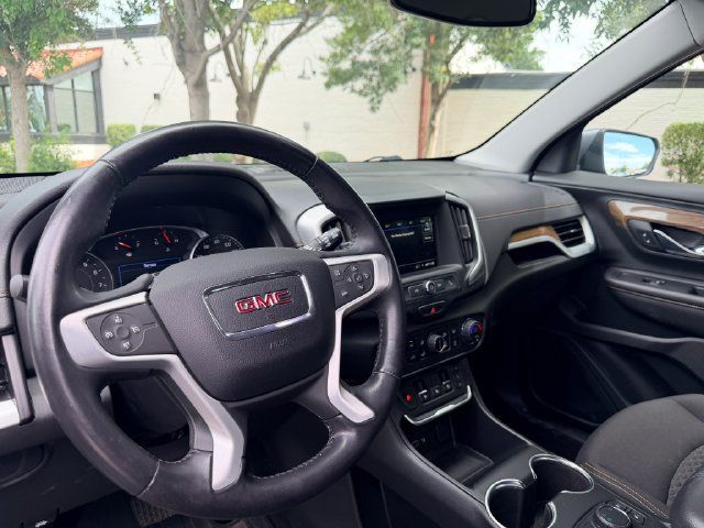 Used 2019 GMC Terrain SLE w/ Driver Convenience Package AWD/4WD image 14