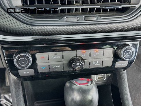 Used 2022 Jeep Compass Altitude image 22