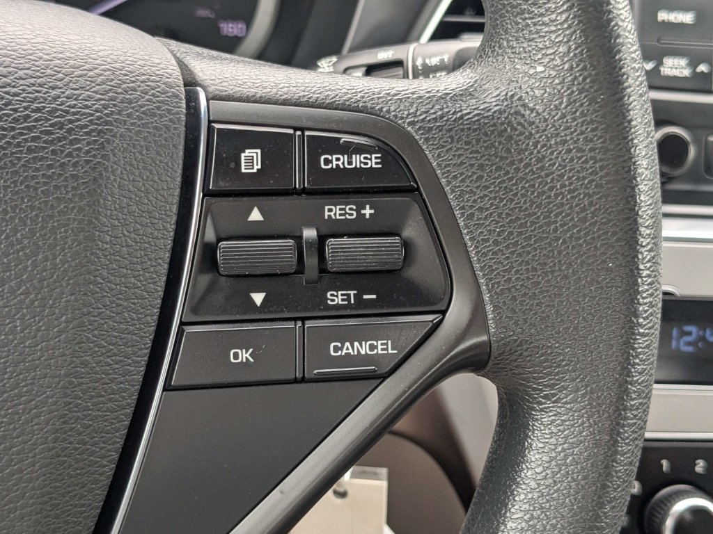 Used 2015 Hyundai Sonata SE w/ Winter Package FWD image 32
