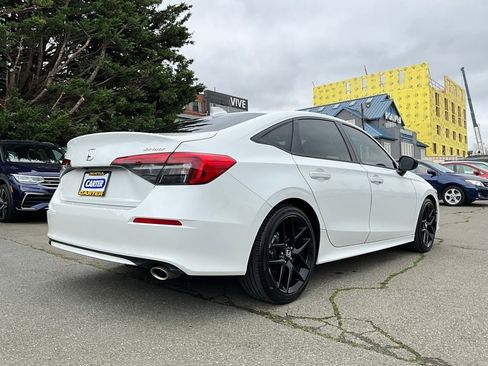 Used 2023 Honda Civic Sport image 8